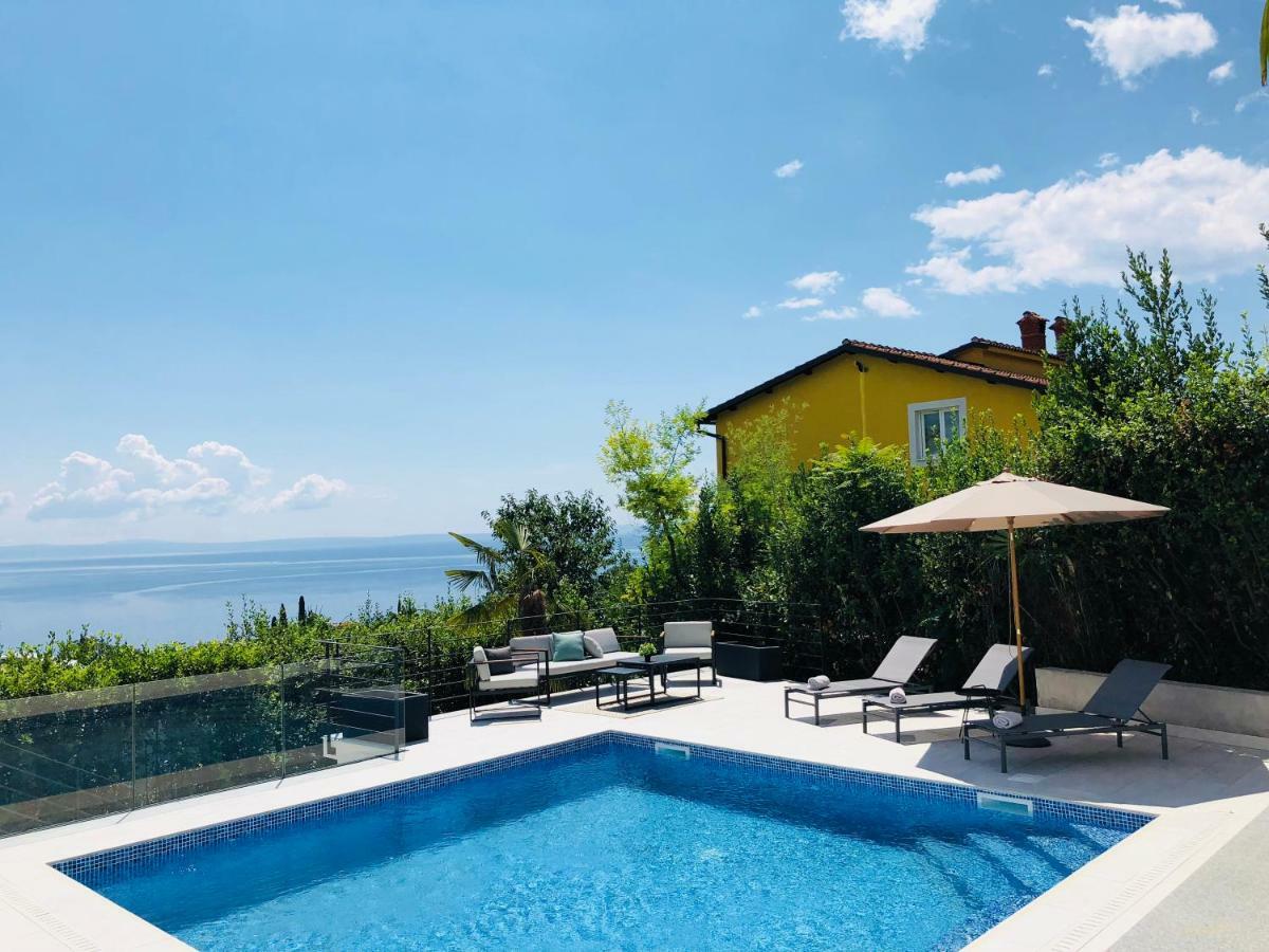 Villa Bardo Opatija Bagian luar foto